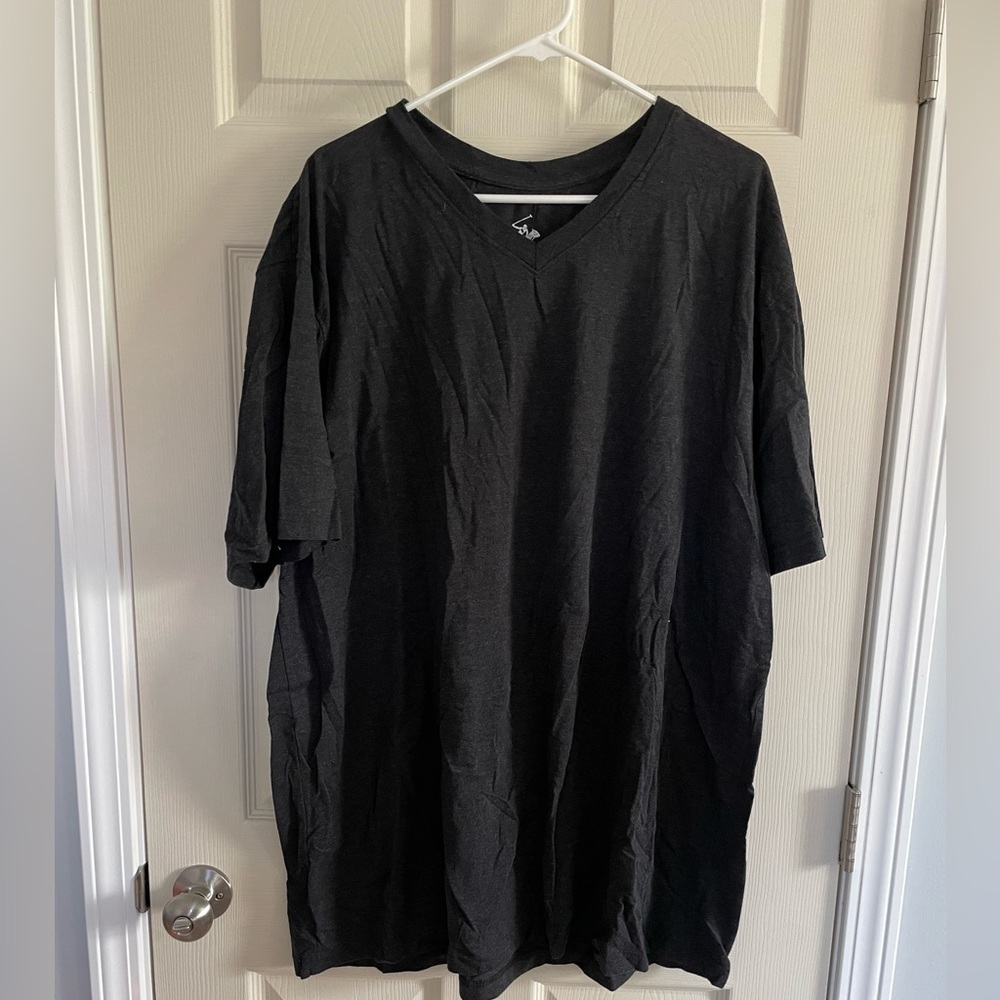 Men’s Ralph Lauren V-neck T-shirt, Size 3x